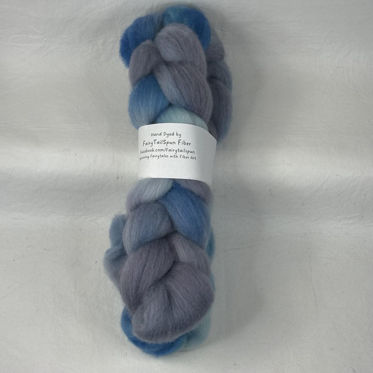 Punta Arenas Hand Dyed Wool Top Braid 24-26 micron (GPA44) ~ 4 oz