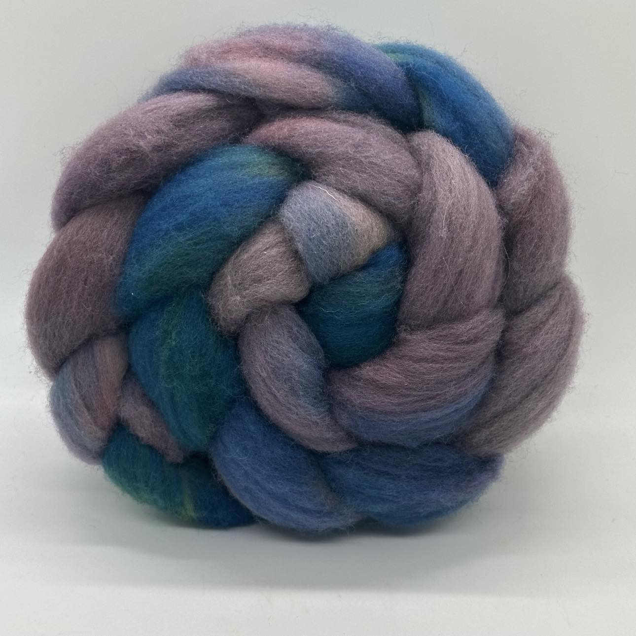 Cormo Wool Top Braid 23 Micron (GCM3) ~ Hand dyed 4 oz