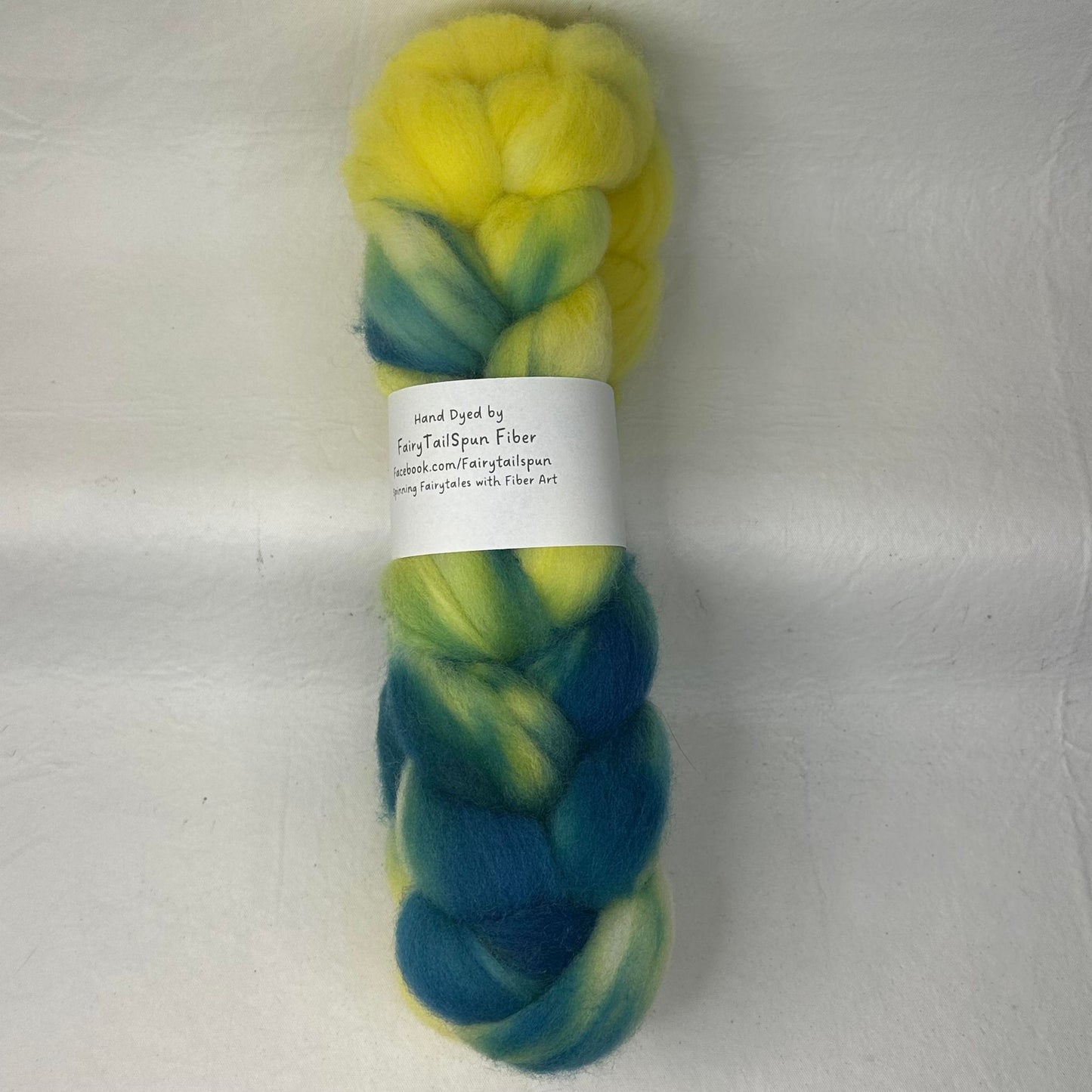 Punta Arenas Hand Dyed Wool Top Braid 24-26 micron (GPA46) ~ 4 oz